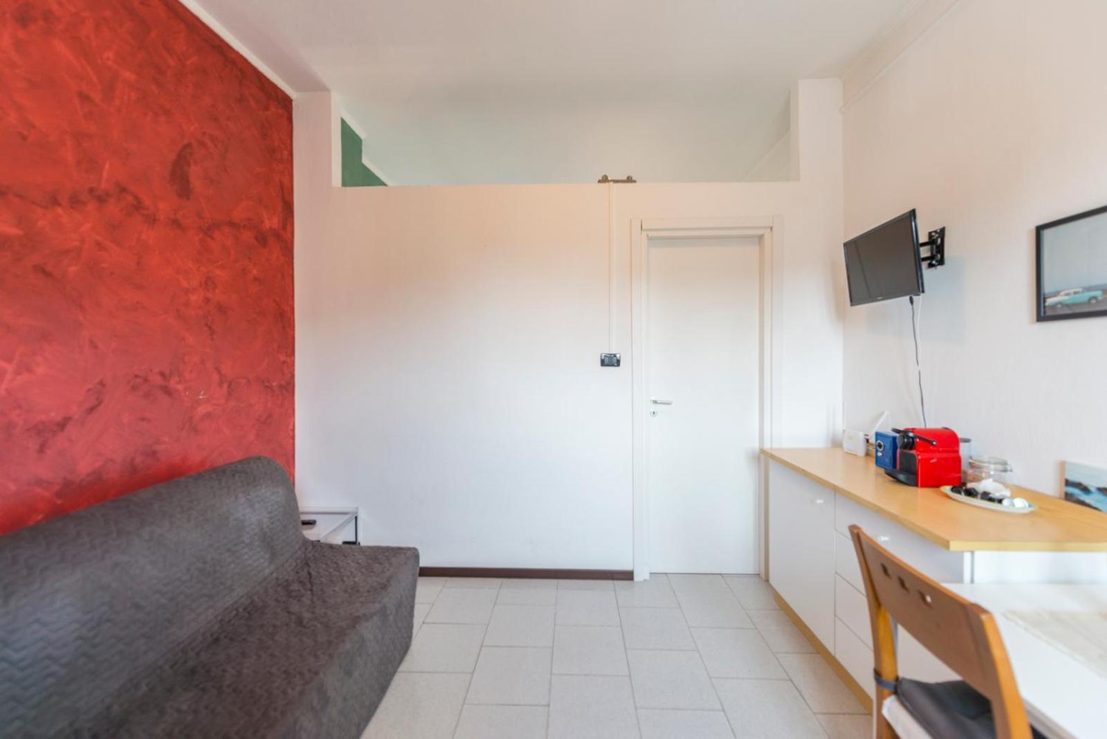 Fegi - Citta Studi, Besta, Politecnico Apartamento